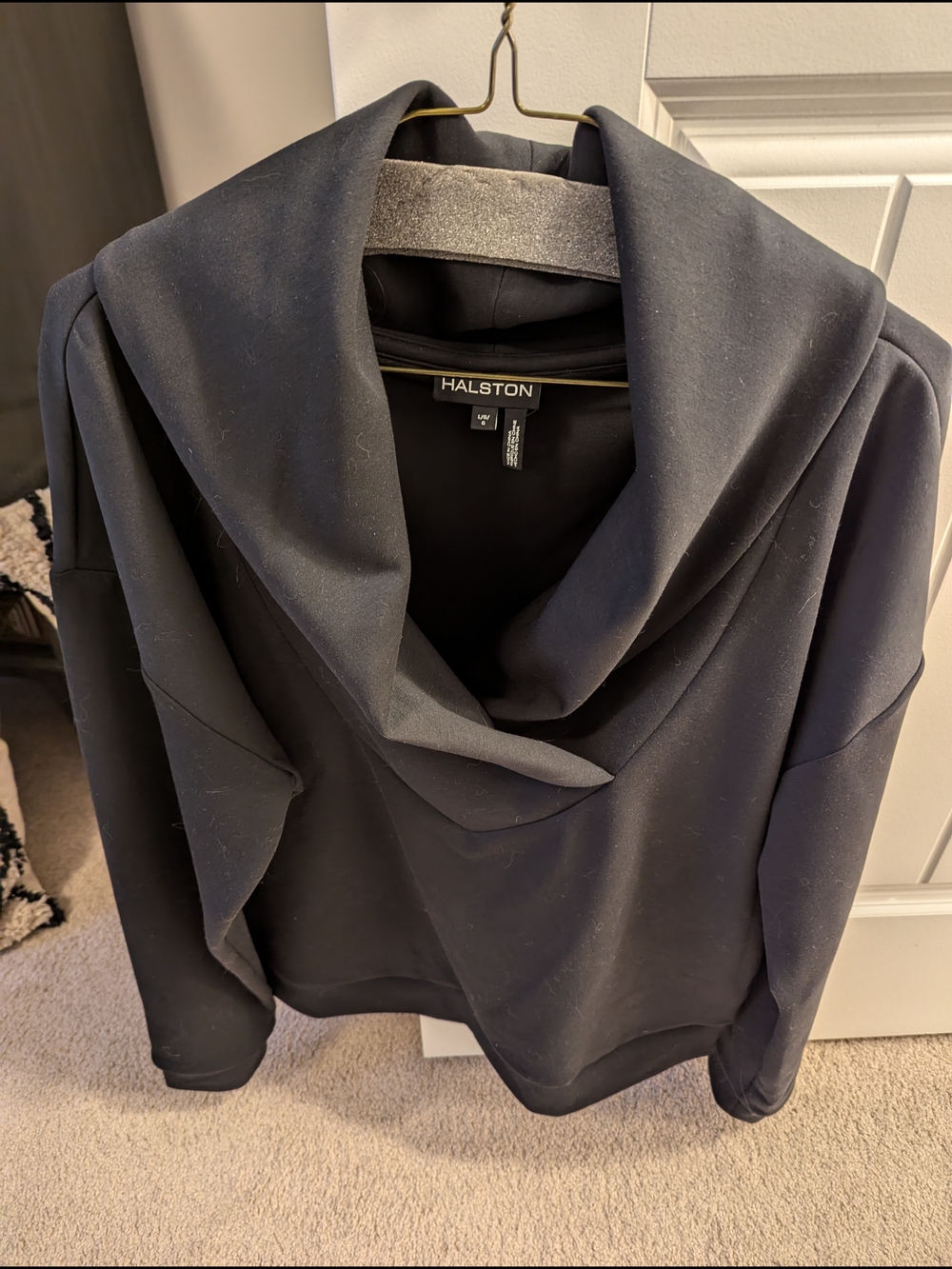 HALSTON Heritage Women’s Black Draped Cowl-Neck Pullover